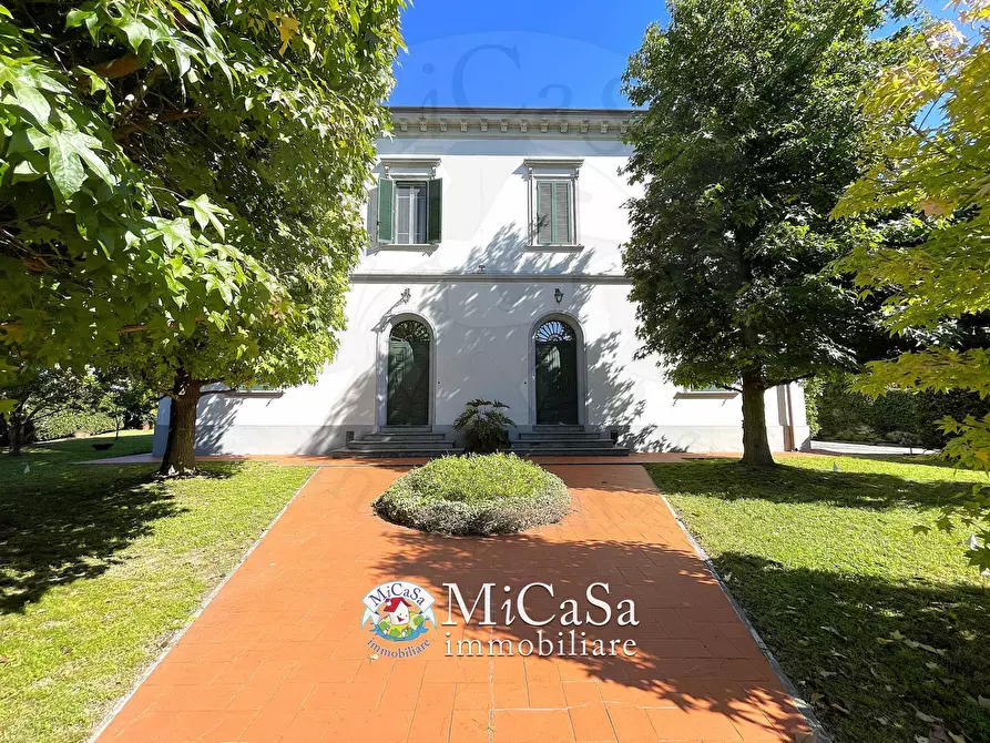 Immagine 7 di Villa in vendita  in Via Fiorentina 595 a Pisa
