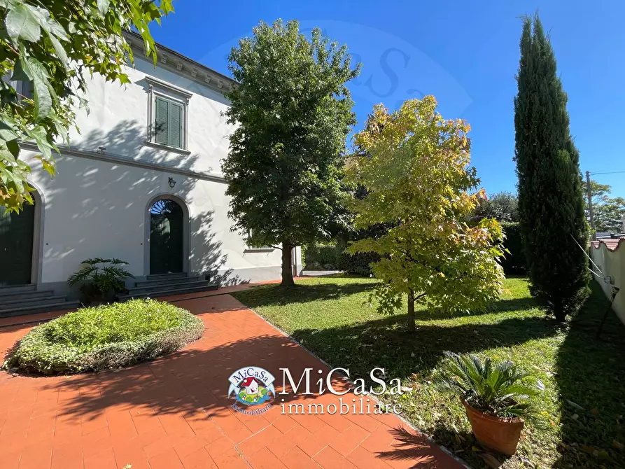 Immagine 11 di Villa in vendita  in Via Fiorentina 595 a Pisa