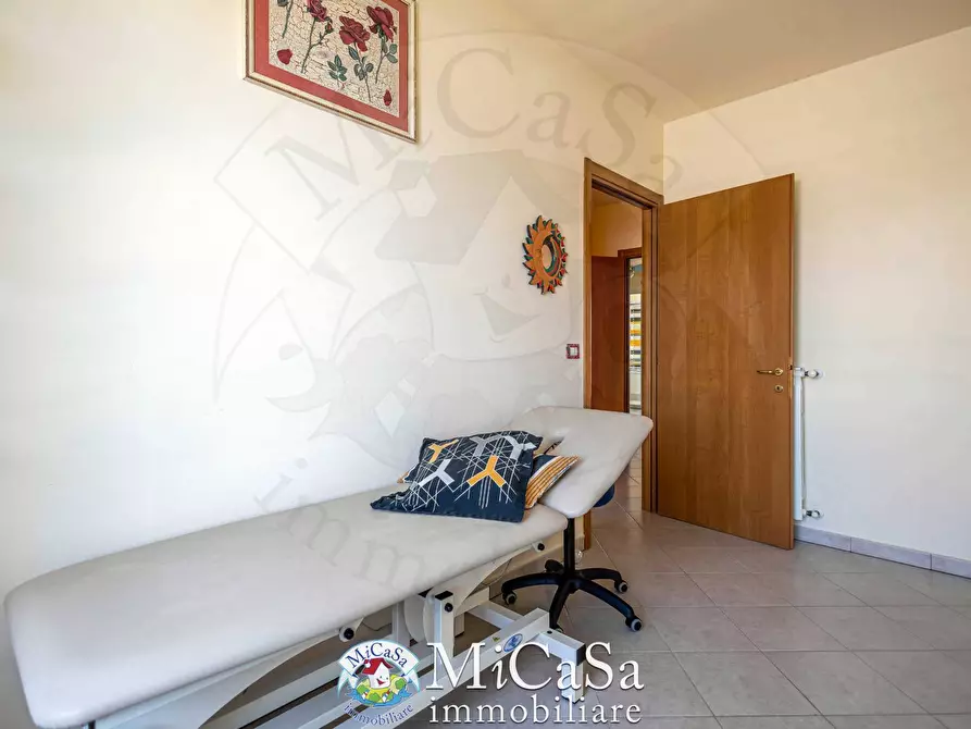 Immagine 19 di Appartamento in vendita  in via delle mimose 5 a Pisa