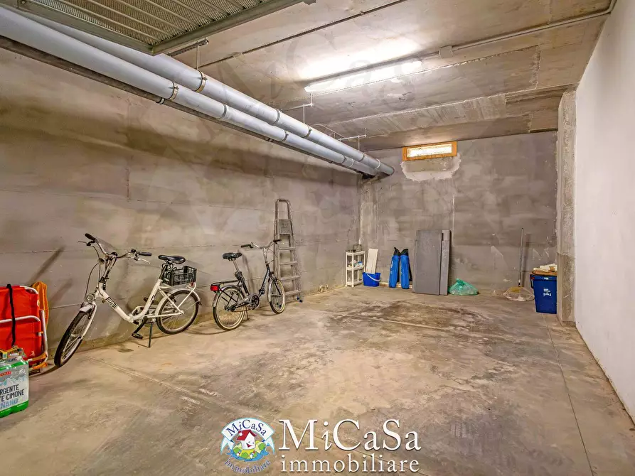 Immagine 22 di Appartamento in vendita  in via delle mimose 5 a Pisa