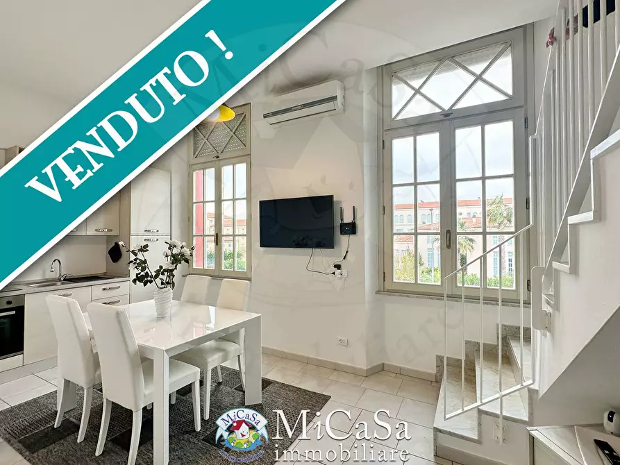 Immagine 1 di Appartamento in vendita  in Viale Del Tirreno 355 a Pisa