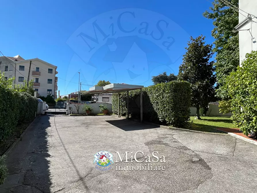 Immagine 14 di Casa semindipendente in vendita  in Via Fiorentina 595 a Pisa