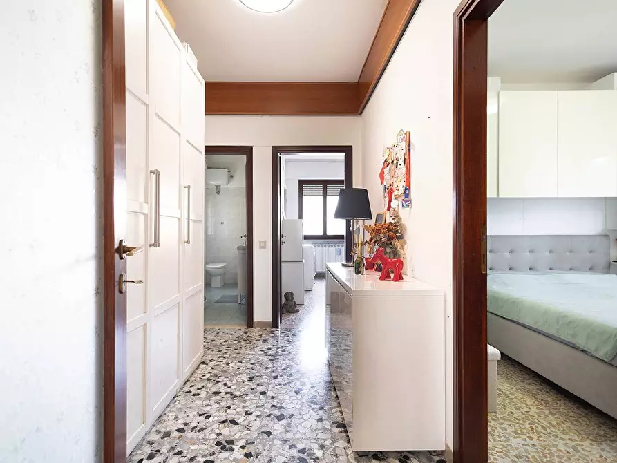 Immagine 10 di Appartamento in vendita  in Via Delle Agavi 68 a Pisa