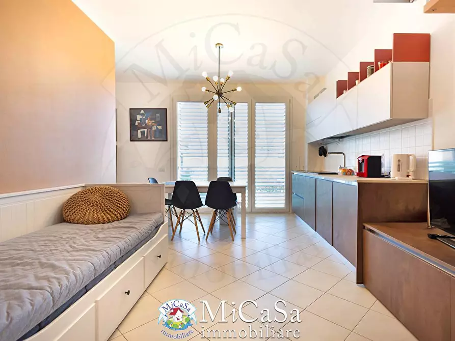 Immagine 8 di Appartamento in affitto  in Viale Del Tirreno 369 a Pisa