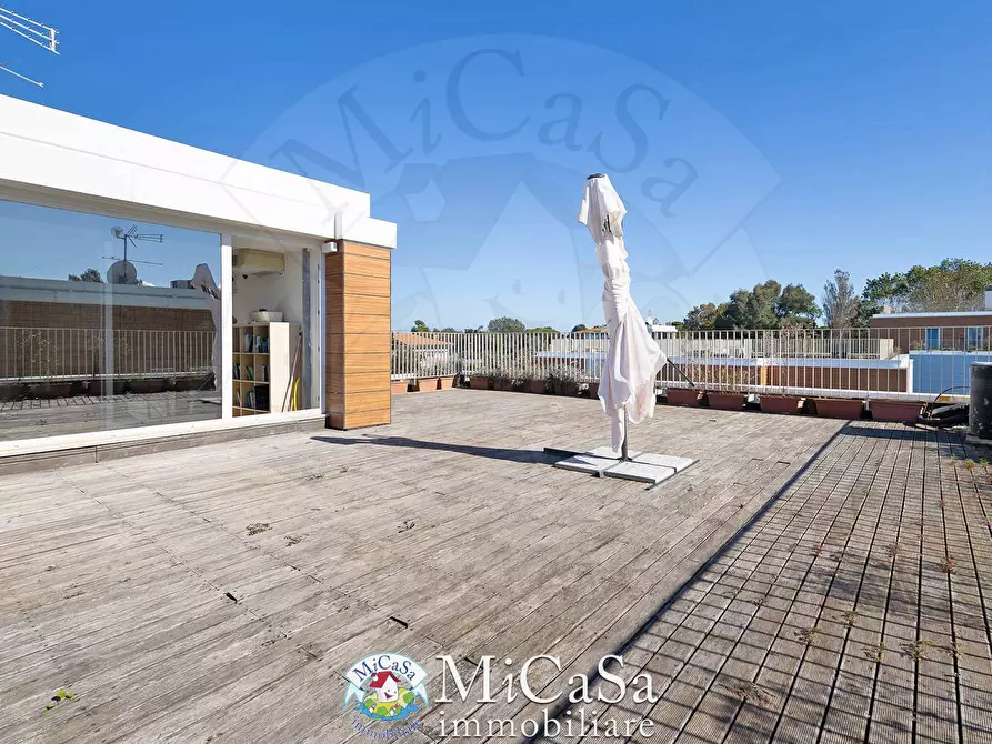 Immagine 26 di Appartamento in affitto  in Viale Del Tirreno 369 a Pisa