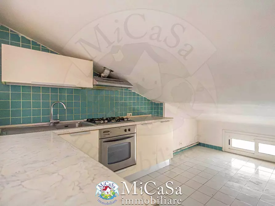 Immagine 14 di Attico in affitto  in Via Degli Oleandri 8 a Pisa