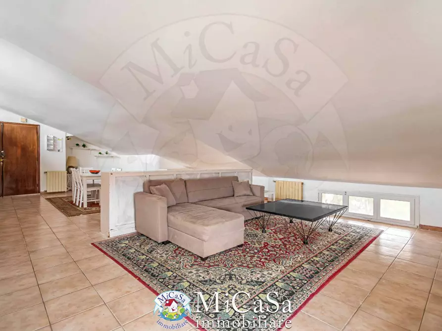 Immagine 10 di Attico in affitto  in Via Degli Oleandri 8 a Pisa