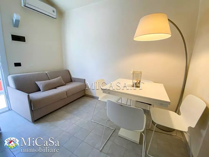 Immagine 7 di Appartamento in vendita  in via Litoranea 5 a Pisa
