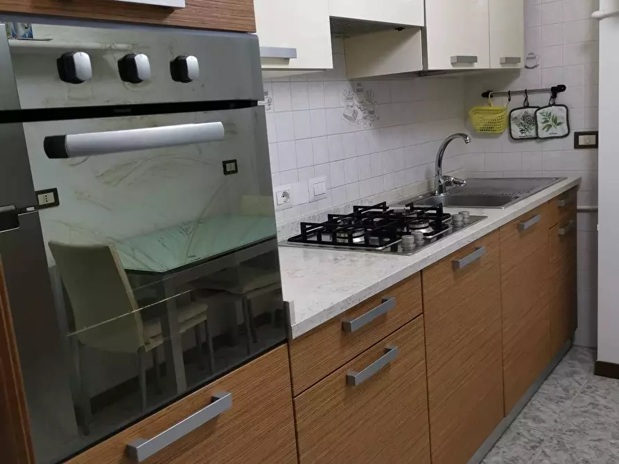 Immagine 6 di Appartamento in affitto  in Corso Giuseppe Mazzini a Ancona