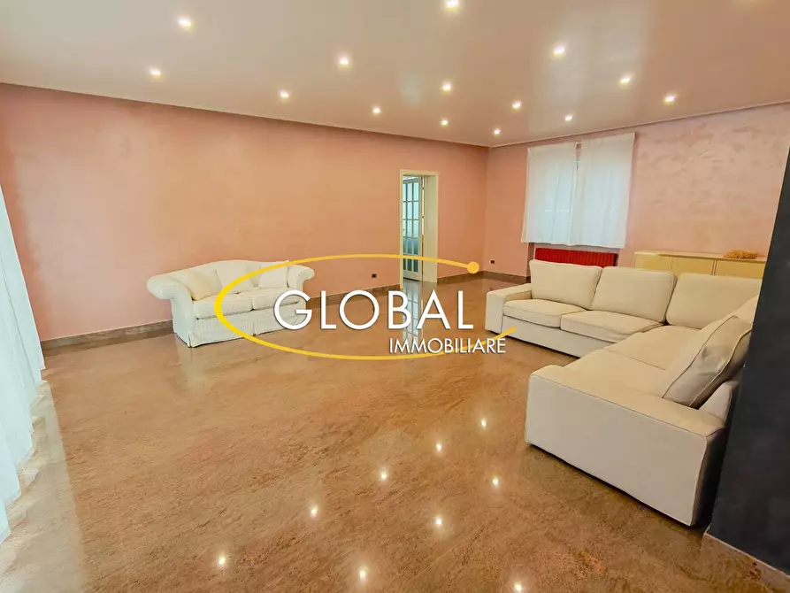 Immagine 20 di Villa in vendita  a Ancona