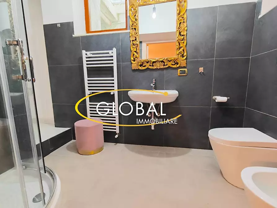 Immagine 55 di Villa in vendita  a Ancona