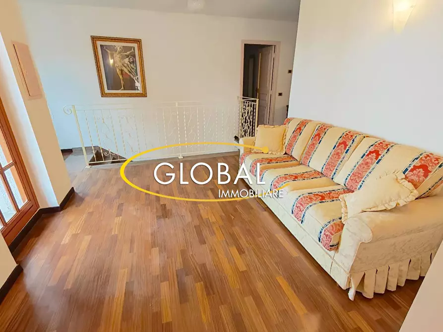 Immagine 25 di Villa in vendita  a Ancona