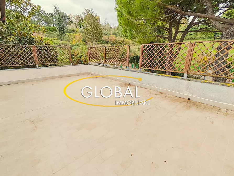 Immagine 16 di Villa in vendita  a Ancona