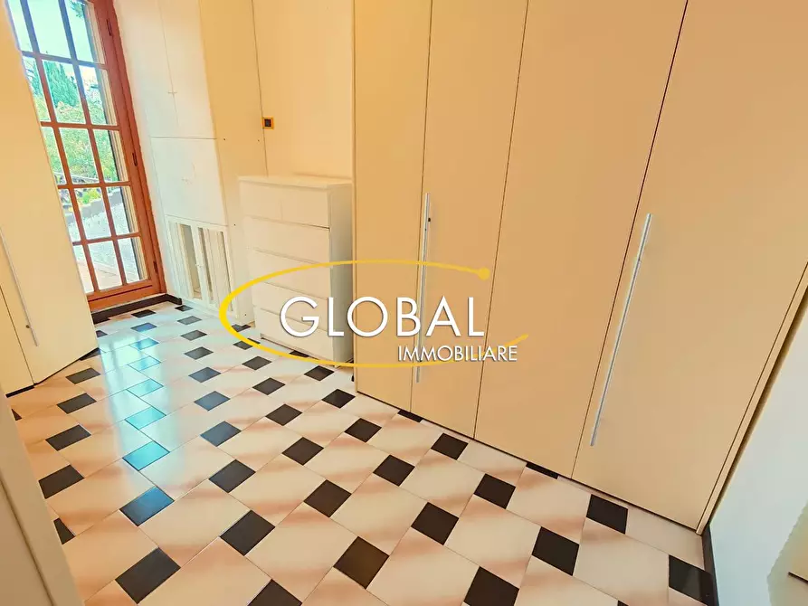 Immagine 47 di Villa in vendita  a Ancona