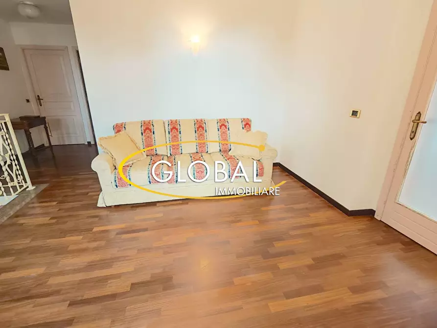 Immagine 27 di Villa in vendita  a Ancona