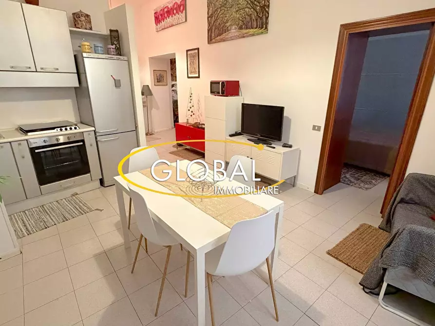 Immagine 5 di Appartamento in vendita  a Ancona