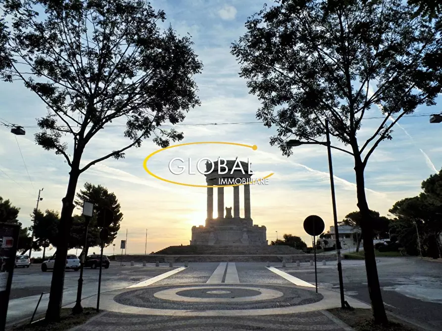 appartamento in vendita ad Ancona in zona Adriatico