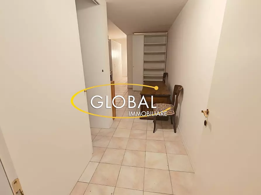 Immagine 5 di Appartamento in vendita  a Numana