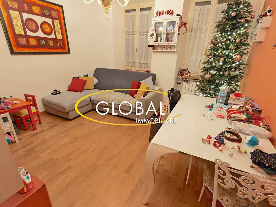 Immagine 2 di Appartamento in vendita  a Ancona