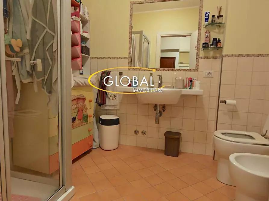 Immagine 22 di Appartamento in vendita  a Ancona