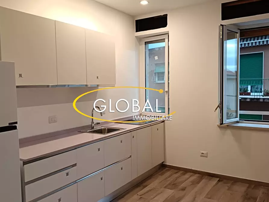 Immagine 2 di Appartamento in affitto  in Via Rodi a Ancona