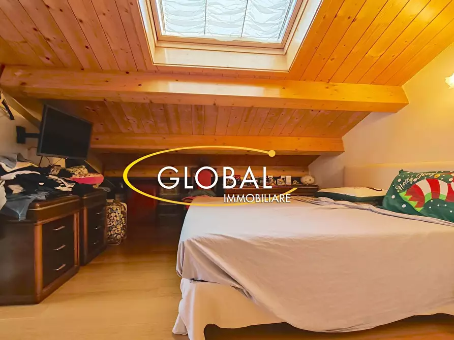 Immagine 26 di Appartamento in vendita  a Ancona