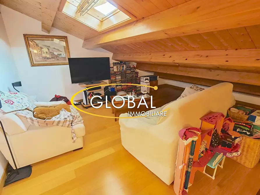 Immagine 19 di Appartamento in vendita  a Ancona