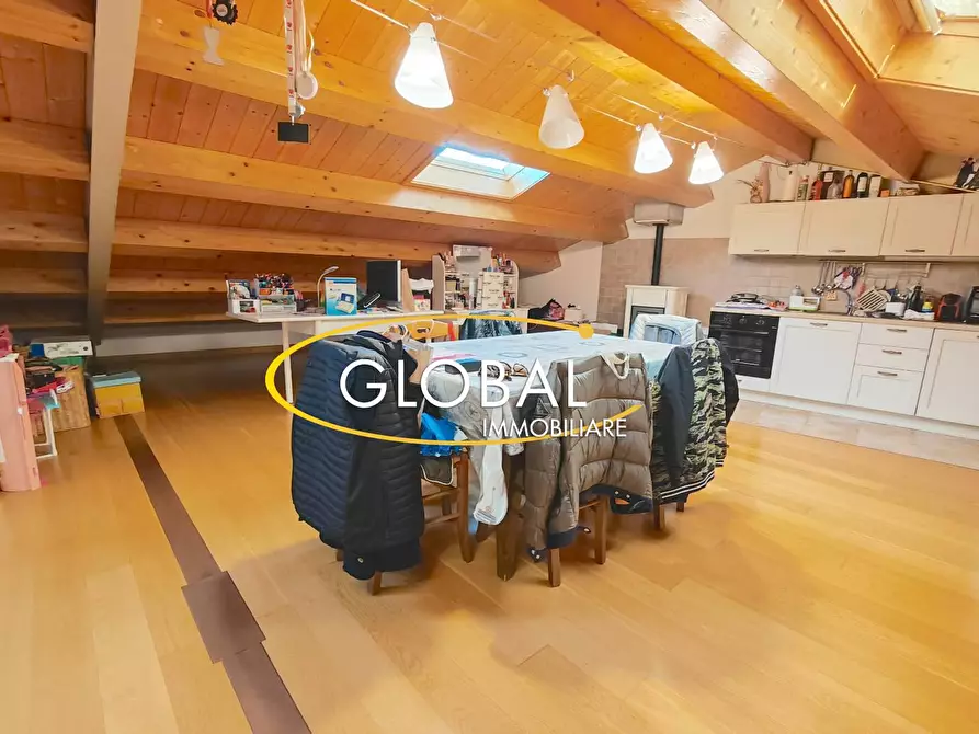 Immagine 22 di Appartamento in vendita  a Ancona