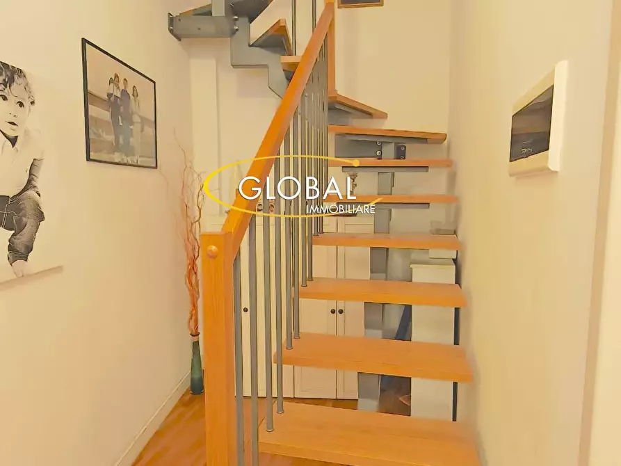 Immagine 8 di Appartamento in vendita  a Ancona