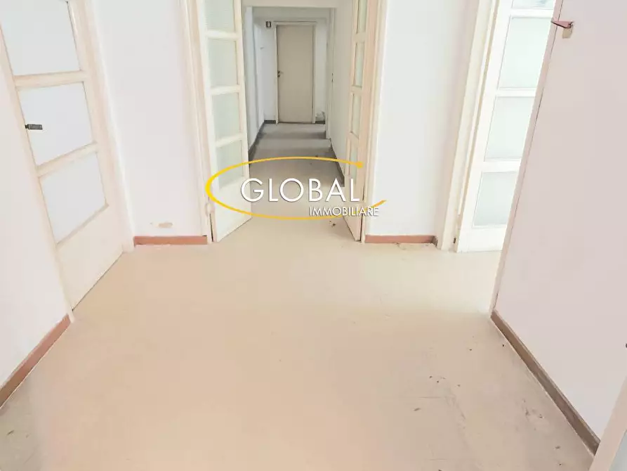 Immagine 9 di Agriturismo in vendita  in Via VOLTERRA 9 a Ancona