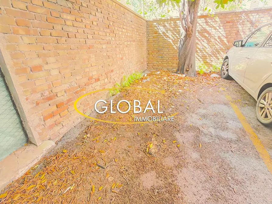 Immagine 11 di Agriturismo in vendita  in Via VOLTERRA 9 a Ancona