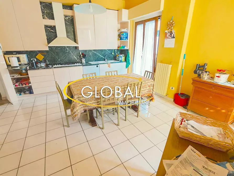 Immagine 19 di Appartamento in vendita  a Ancona