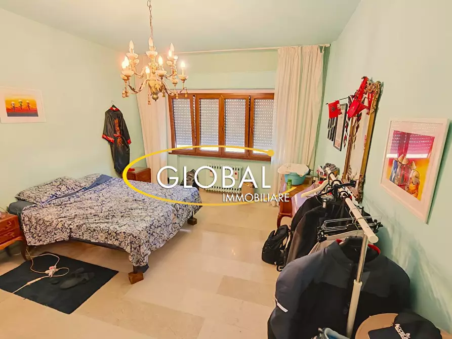 Immagine 28 di Appartamento in vendita  a Ancona