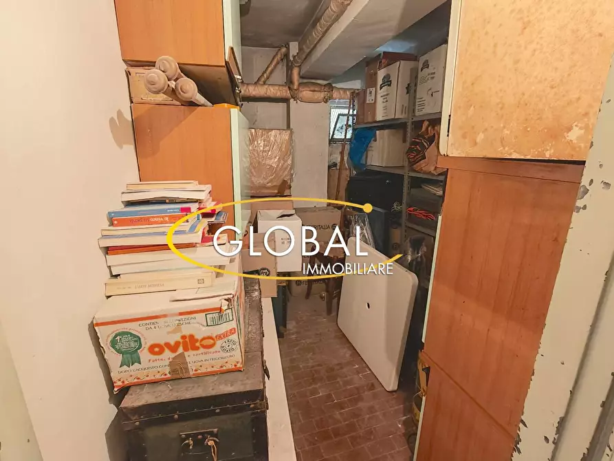 Immagine 13 di Appartamento in vendita  a Ancona