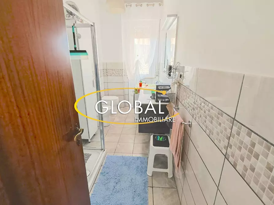 Immagine 12 di Appartamento in vendita  a Ancona