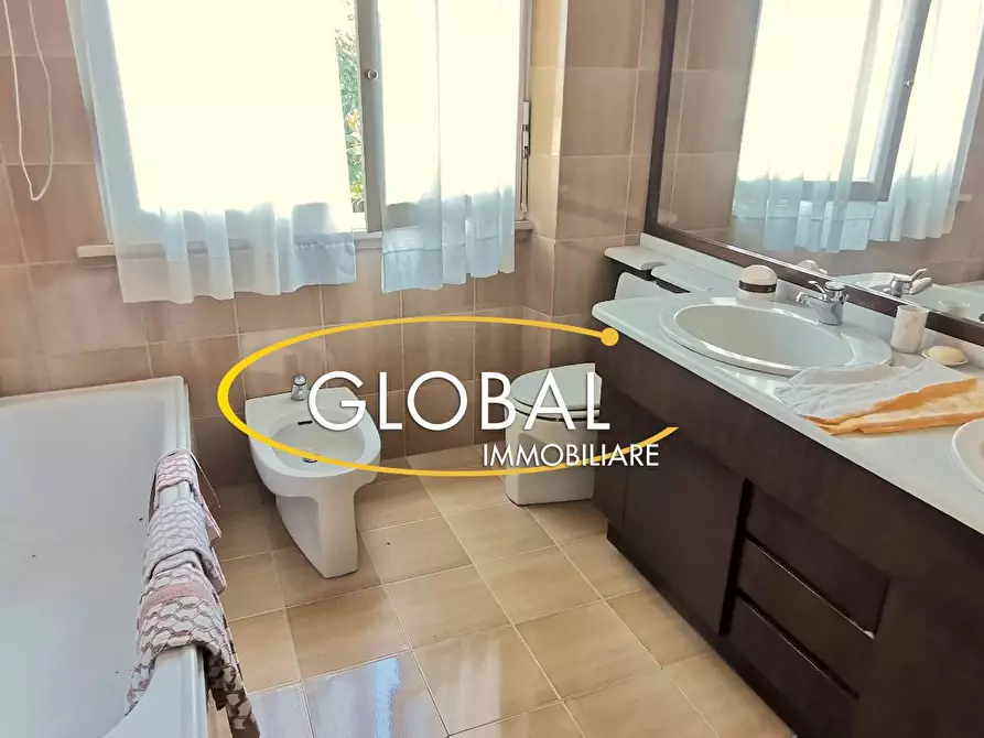 Immagine 9 di Attico in vendita  a Ancona