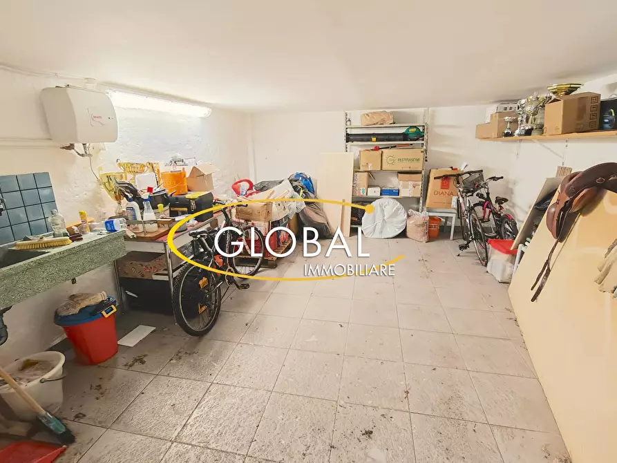 Immagine 30 di Appartamento in vendita  a Ancona