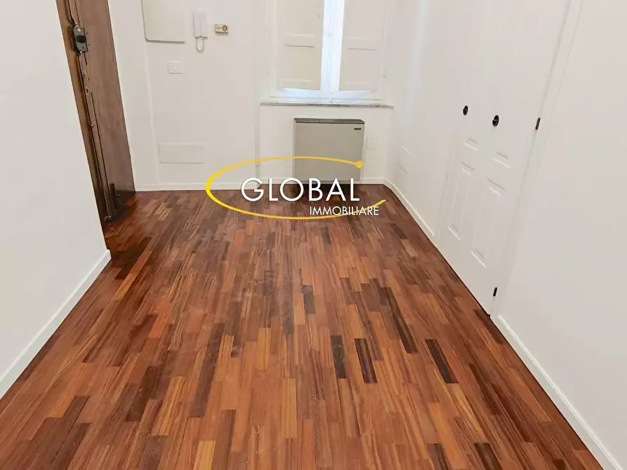 Immagine 9 di Appartamento in vendita  in Corso Giuseppe Garibaldi a Ancona