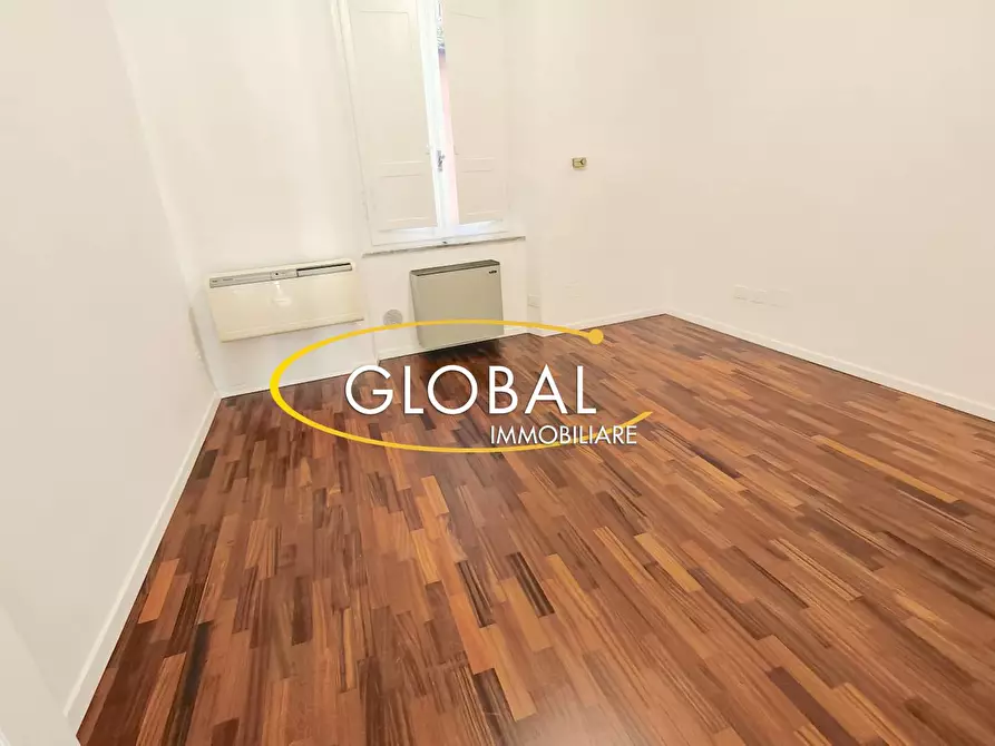 Immagine 10 di Appartamento in vendita  in Corso Giuseppe Garibaldi a Ancona