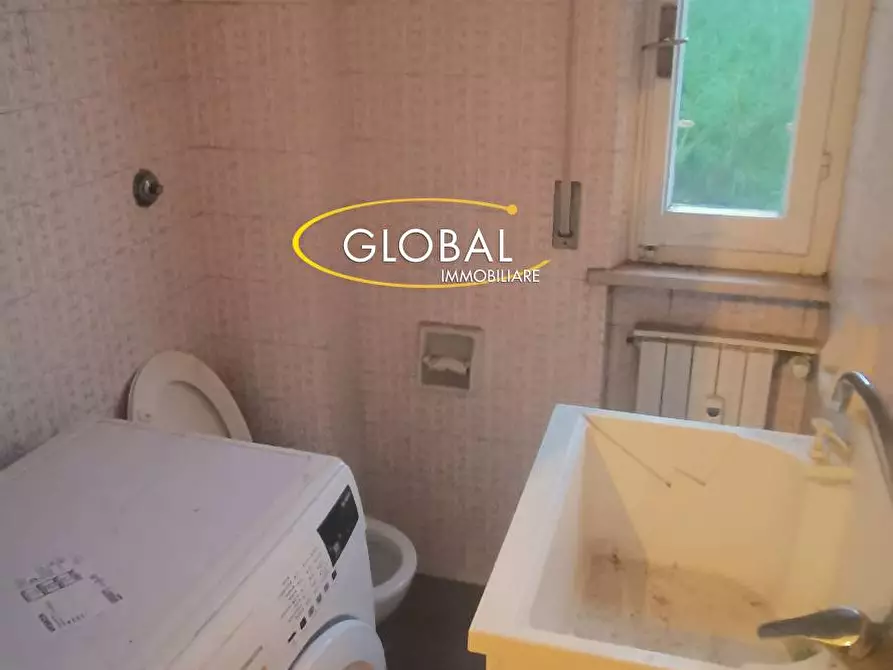 Immagine 16 di Appartamento in vendita  in Via Tiziano a Ancona