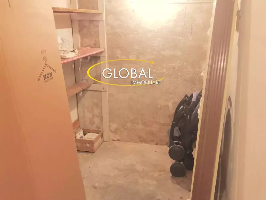 Immagine 17 di Appartamento in vendita  in Via Tiziano a Ancona