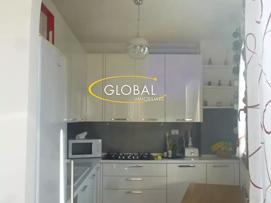 Immagine 3 di Appartamento in vendita  in Via Flavia a Ancona