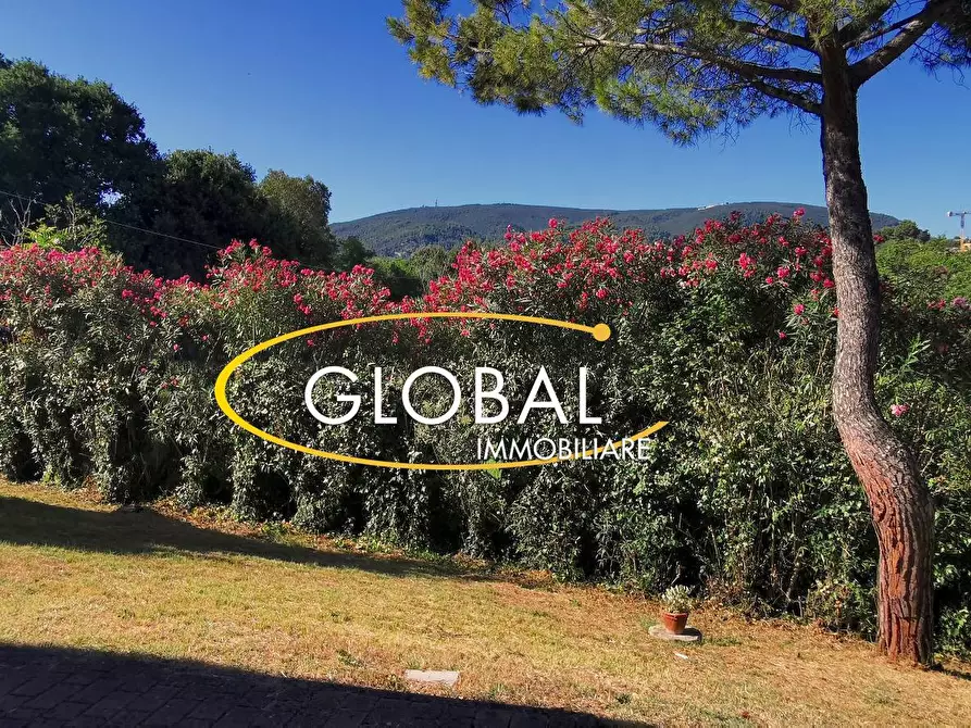 Immagine 3 di Casa indipendente in vendita  a Sirolo