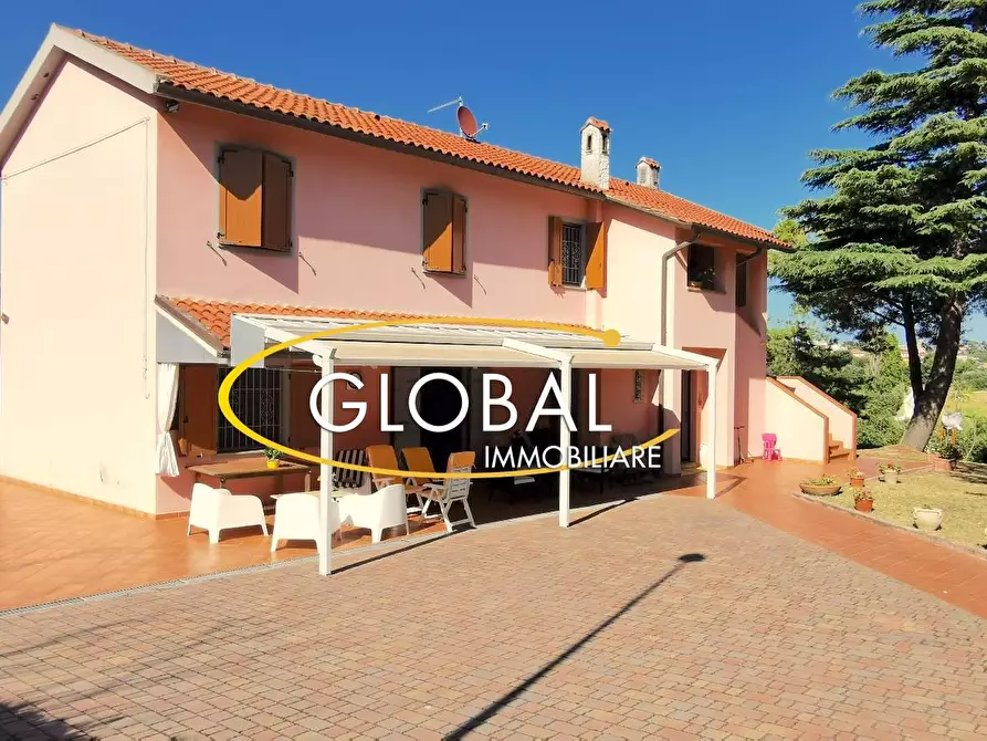 Immagine 16 di Casa indipendente in vendita  a Sirolo