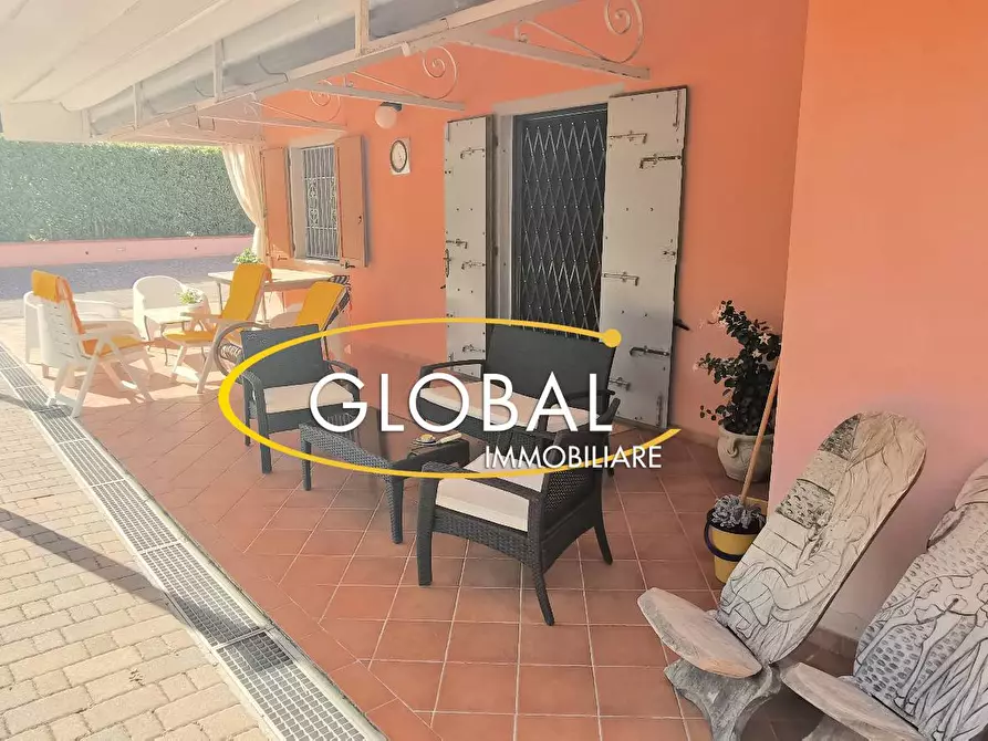 Immagine 18 di Casa indipendente in vendita  a Sirolo