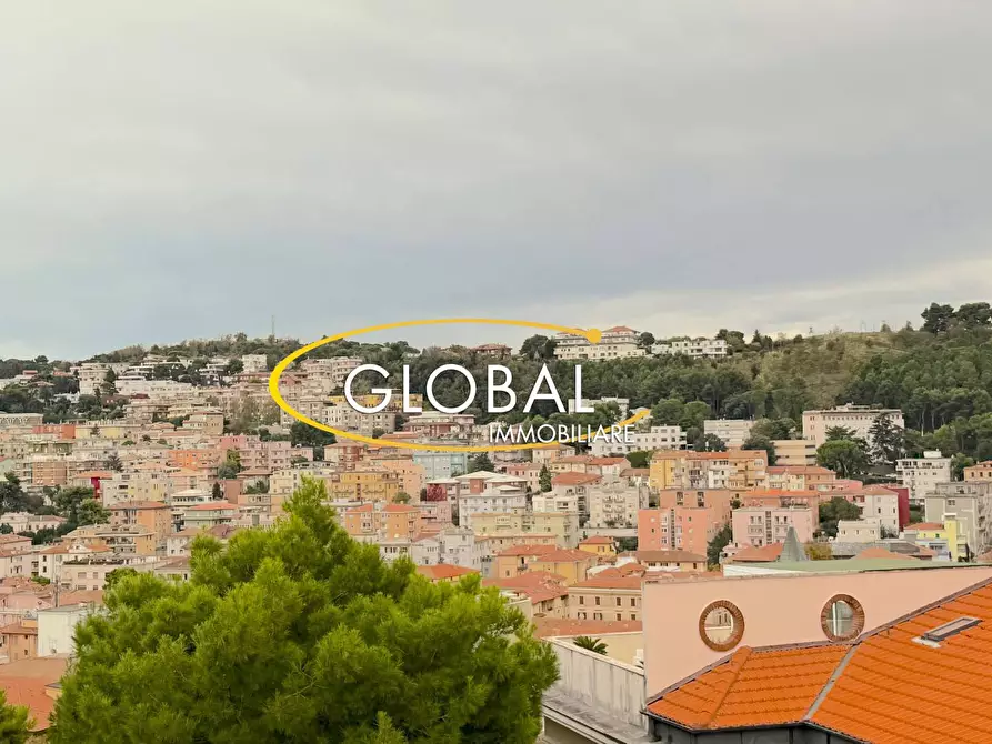 Immagine 5 di Attico in vendita  in Via Panoramica a Ancona