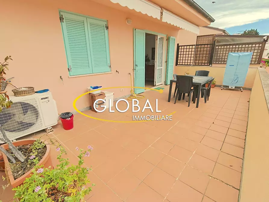 Immagine 6 di Appartamento in vendita  a Numana