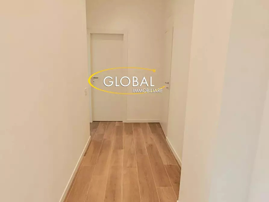 Immagine 12 di Appartamento in vendita  in Via Tiziano 26 A a Ancona