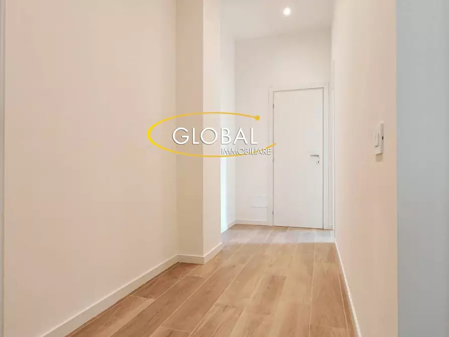 Immagine 14 di Appartamento in vendita  in Via Tiziano 26 A a Ancona