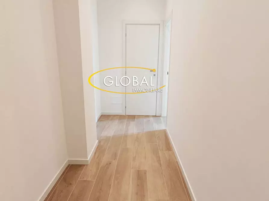 Immagine 15 di Appartamento in vendita  in Via Tiziano 26 A a Ancona